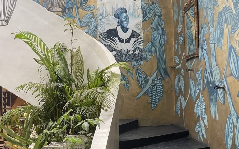LesExpats-2024-web-Bushman Café Abidjan-3