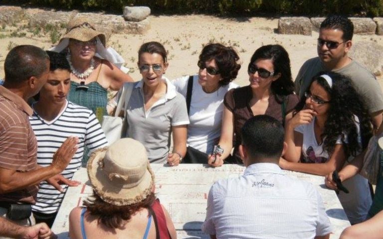 Abdelkarim guide medina tunis carthage