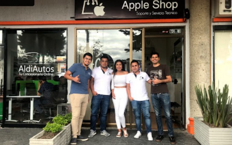 LesExpats-web-Apple-shop-bogota