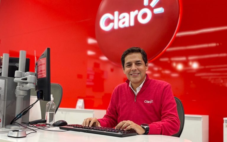 LesExpats-web-Claro