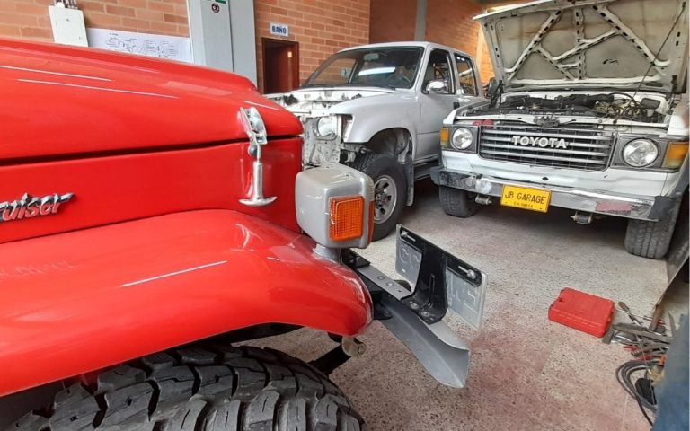 LesExpats-web-JB-garage-Bogota