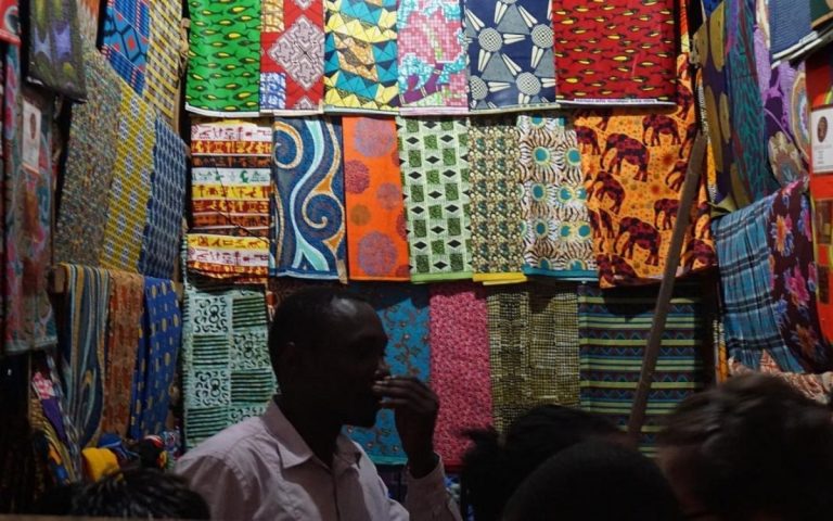 LesExpats-web-Kimironko-Market-(4)