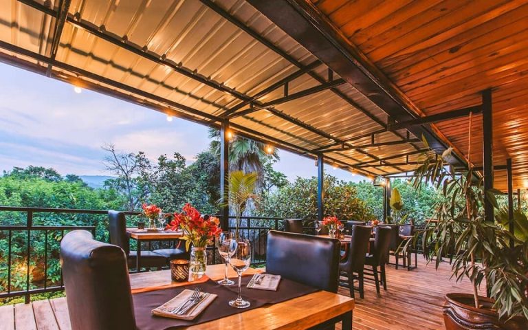 LesExpats-web-Poivre-Noir-Kigali-(7)