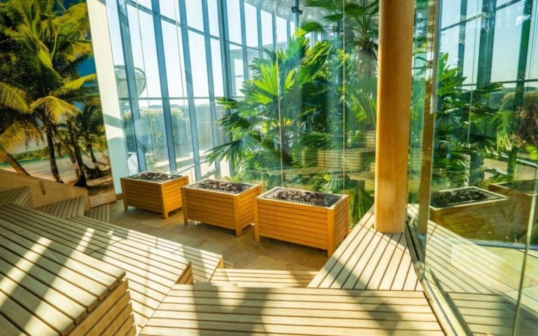 LesExpats-web-Therme Bucharest (4)