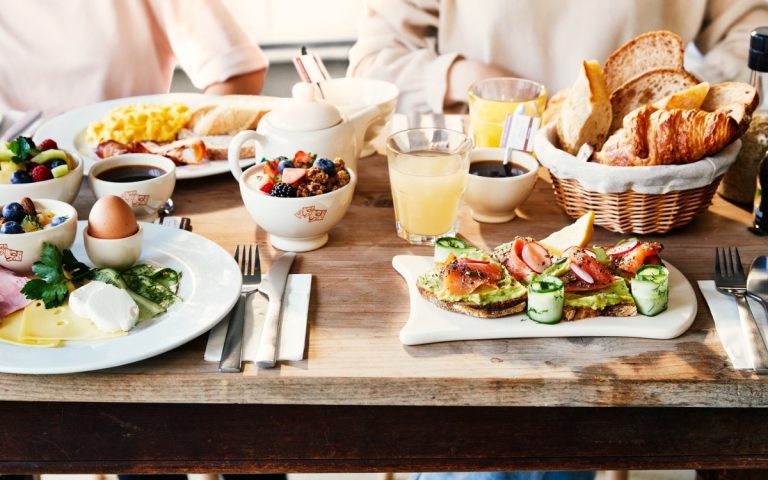LesExpats-web-le-pain-quotidien