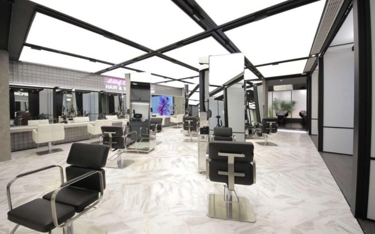LesExpats-web-lolas-new-coiffure-l-oreal